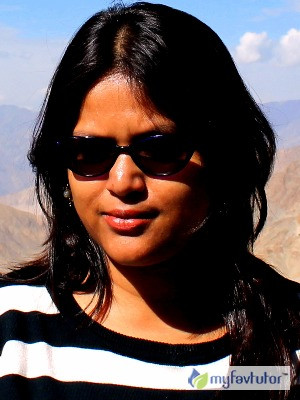 Dr Manasi Das